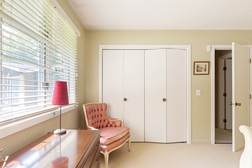 Building Photo - 3528 Potter Rd