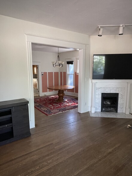 Living Room - 777 E 4th Ave