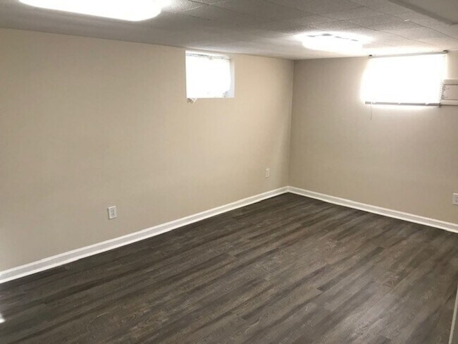 Building Photo - Gorgeous Cheverly Colonial With a Finished  Basement! 3 Beds and 1.5 Baths!