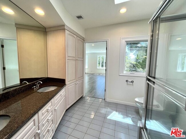 Building Photo - 13431 Java Dr