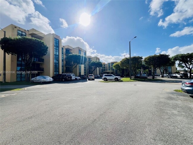 Building Photo - 11800 SW 18th St