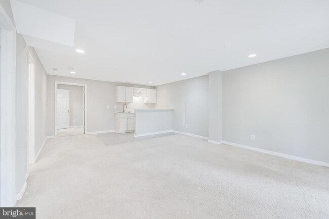 Building Photo - 21765 Tottenham Hale Ct