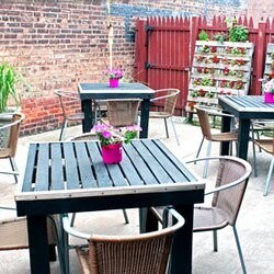 Building Photo - 10616 Bernard Ave