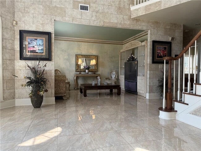 Building Photo - 5615 Habersham Valley