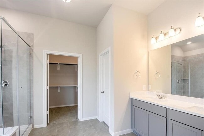 Building Photo - 1435 Cecilia Vines Dr