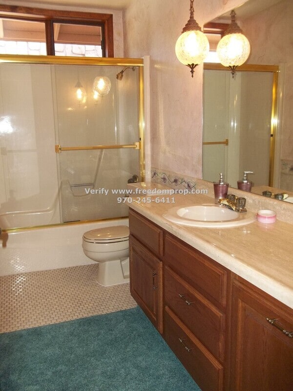 Building Photo - 2325 S Seville Cir