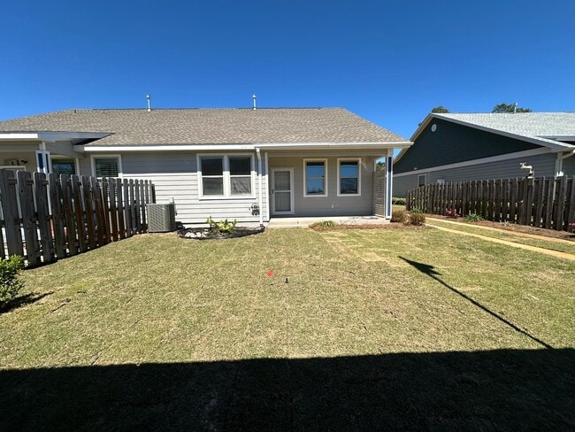 Building Photo - 834 Cannon Ln