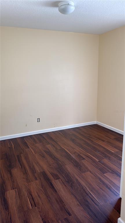 Building Photo - 3950 Southpointe Dr