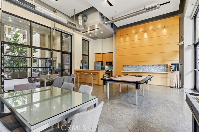 Building Photo - 133 The Promenade N