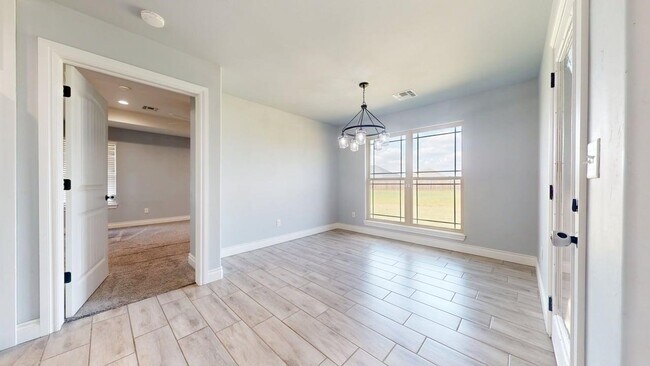 Building Photo - 12580 NE Meers Porter Hill Rd