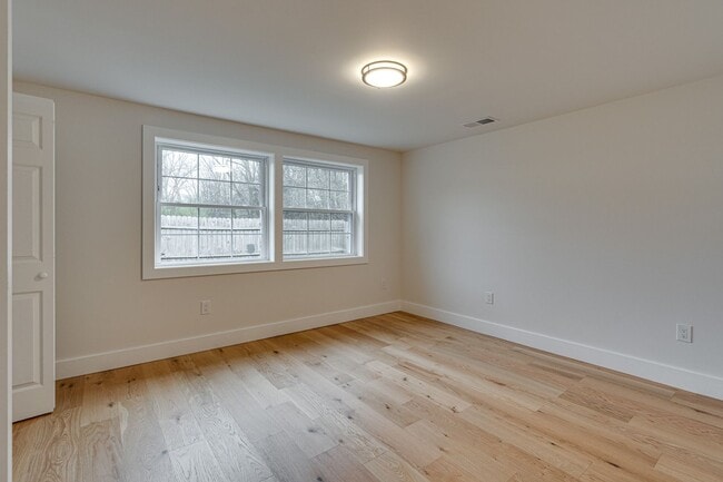 Building Photo - Two Bedroom Home For Rent