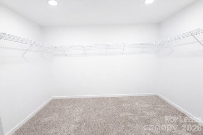 Building Photo - 12881 Clydesdale Dr