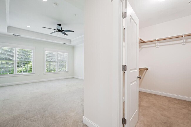 Building Photo - Incredible 4BR, 4.5BA Luxury Bethesda Home!!