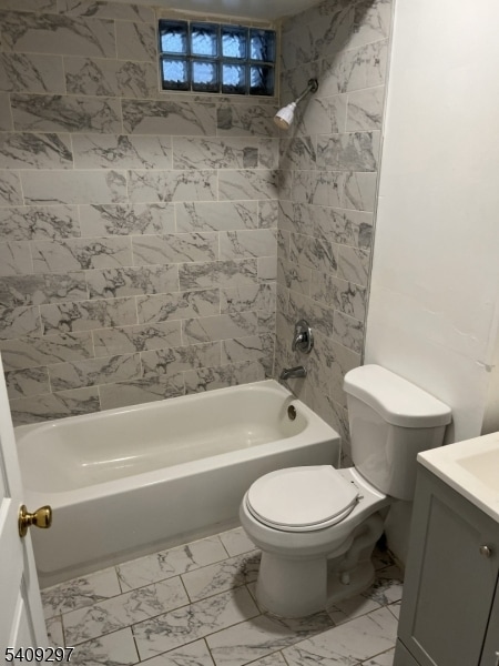 Building Photo - 167 Garfield Ave