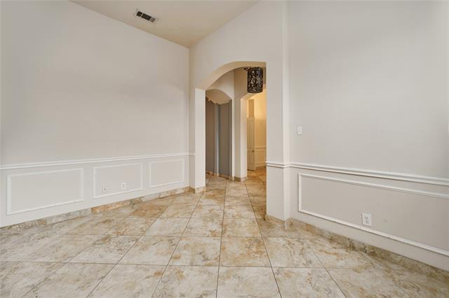 Building Photo - 8708 Moraine Dr