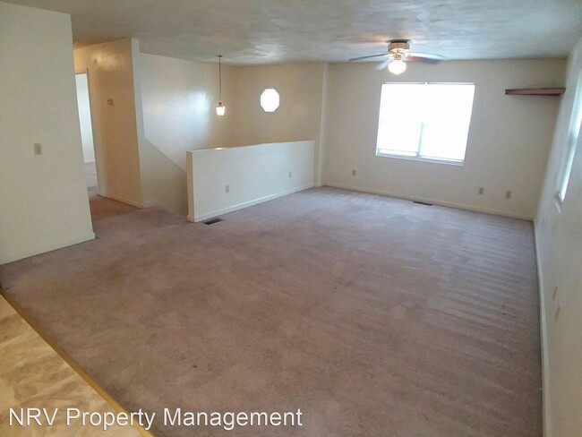 Building Photo - 4 br, 2 bath House - 609 Howe Street