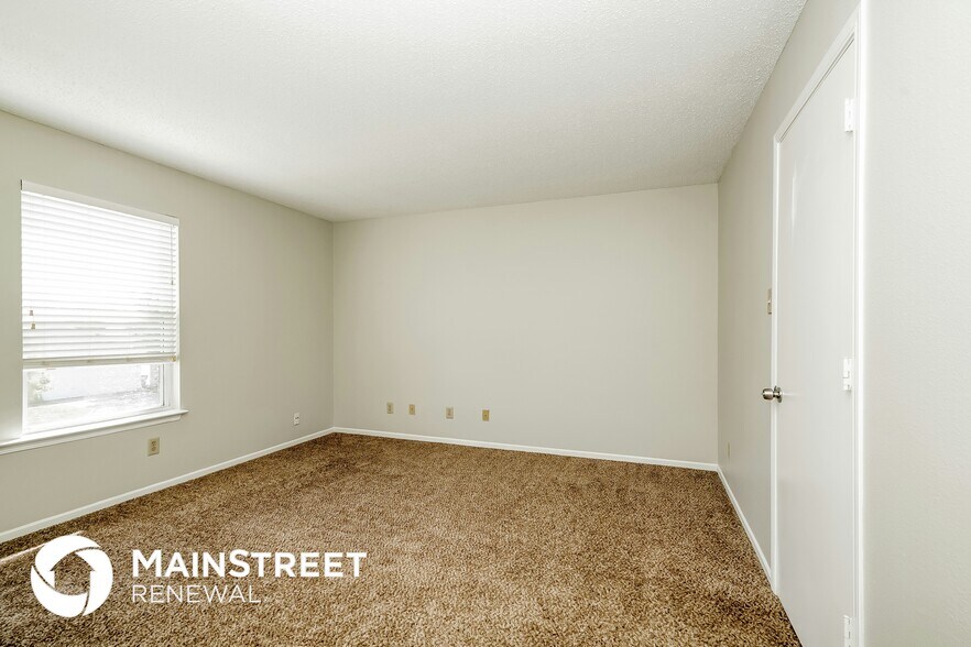 Building Photo - 14665 White Tail Run