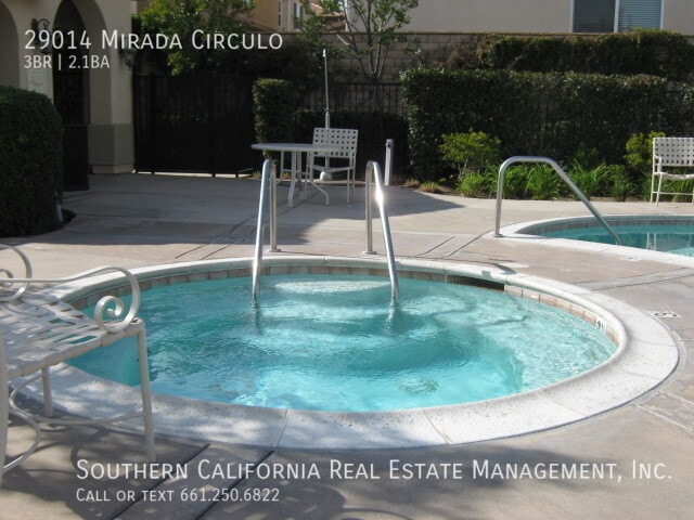 Building Photo - 29014 Mirada Circulo