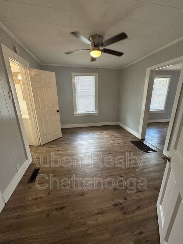 Building Photo - 67 Hargrave Rd