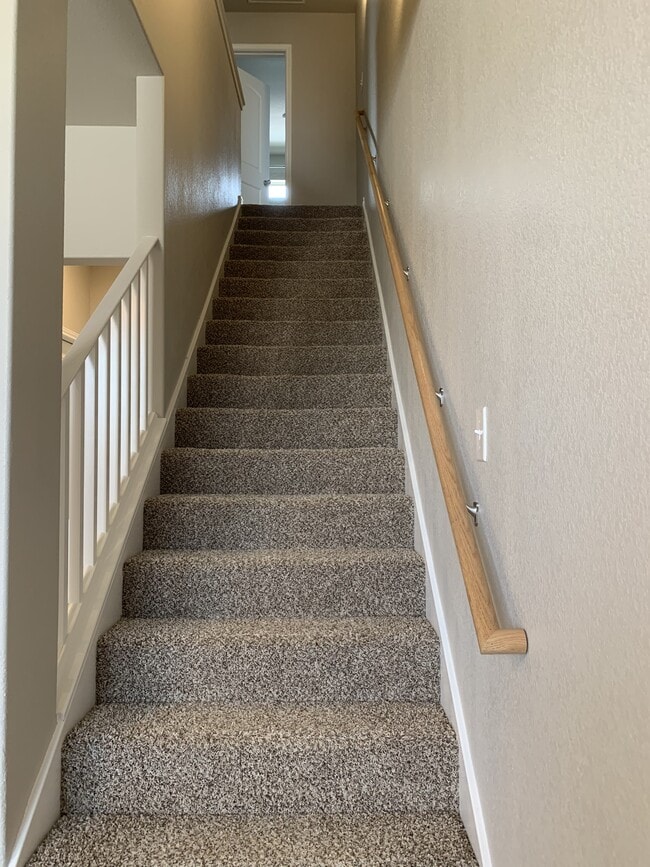 Building Photo - 7607 Stonehollow