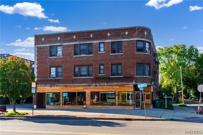 Building Photo - 1225 Hertel Ave