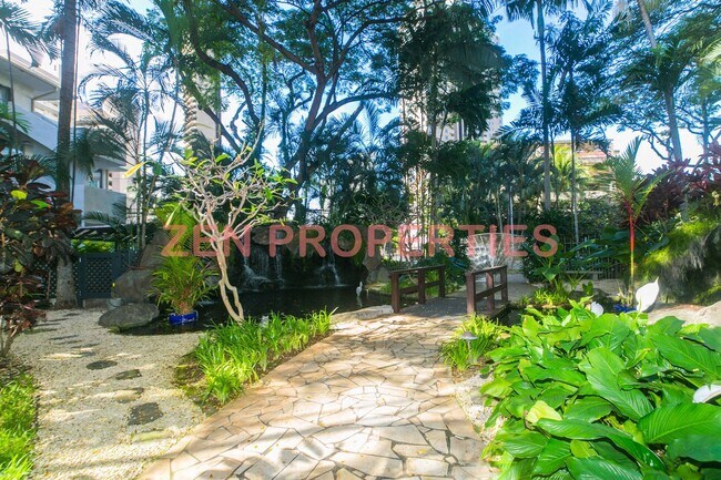 Building Photo - Fully furnished 2 bdrm / 2 bath / 1 parking unit at The Windsor Waikiki