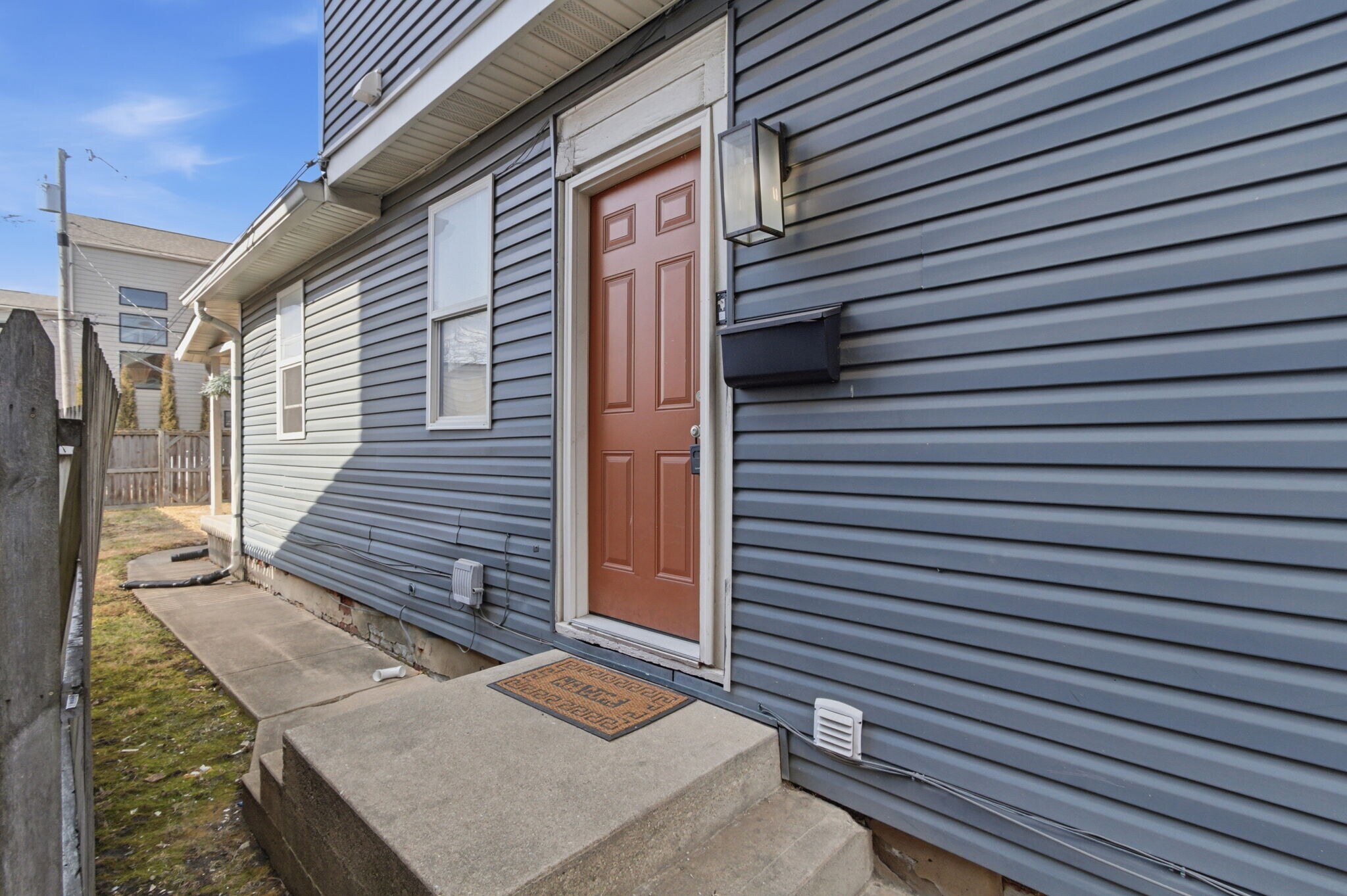 Building Photo - 1338 Barth Ave