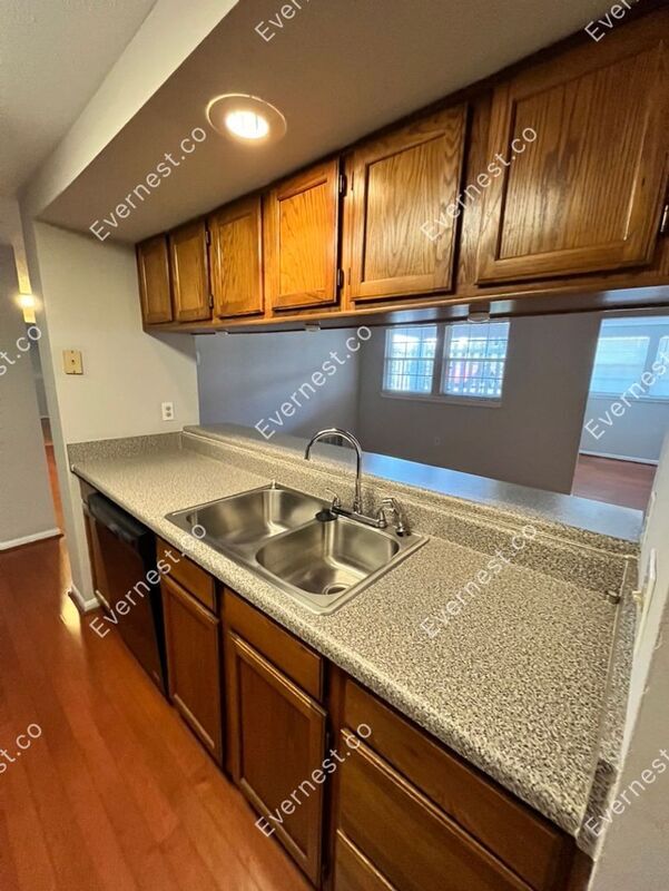 Building Photo - 10217 Wolfe Manor Ct