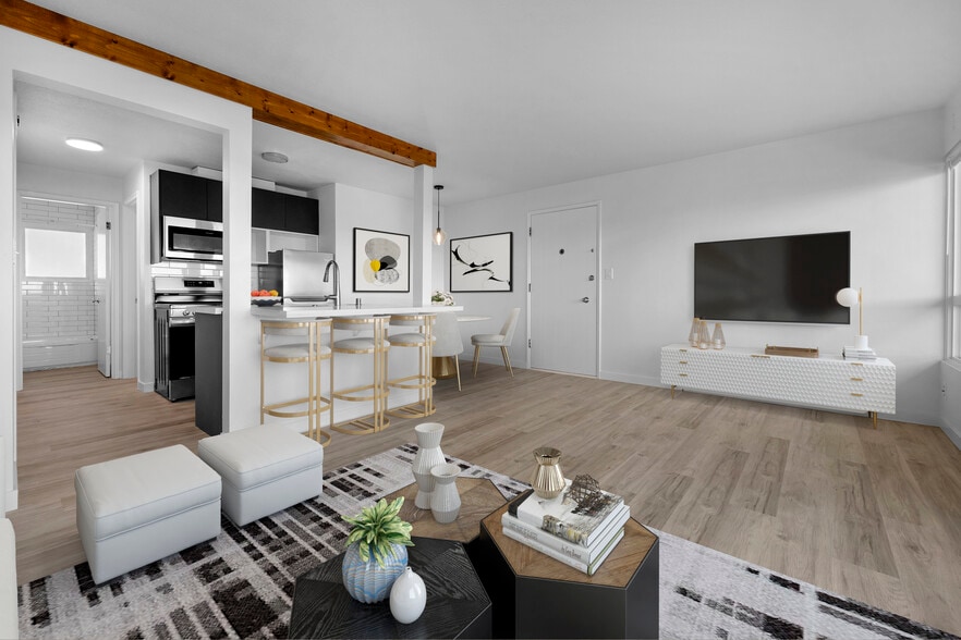 Building Photo - 4336 15th Ave S