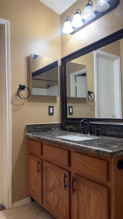 Building Photo - 711 Sun Lodge Dr