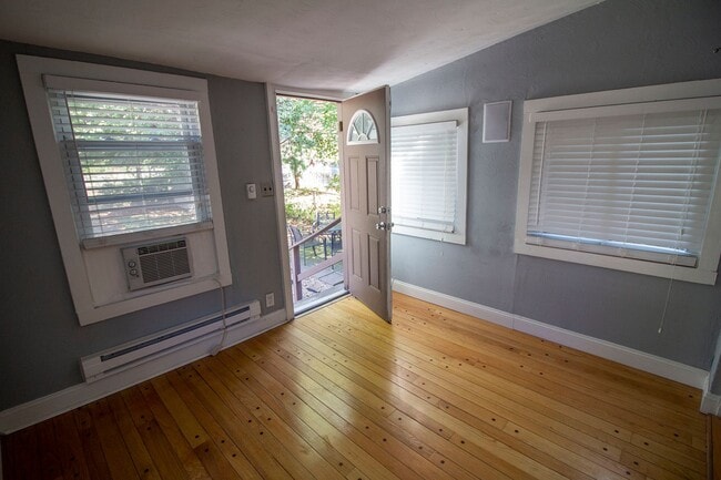 Building Photo - Spacious Single-Family Home with Outdoor Retreat; Corner lot