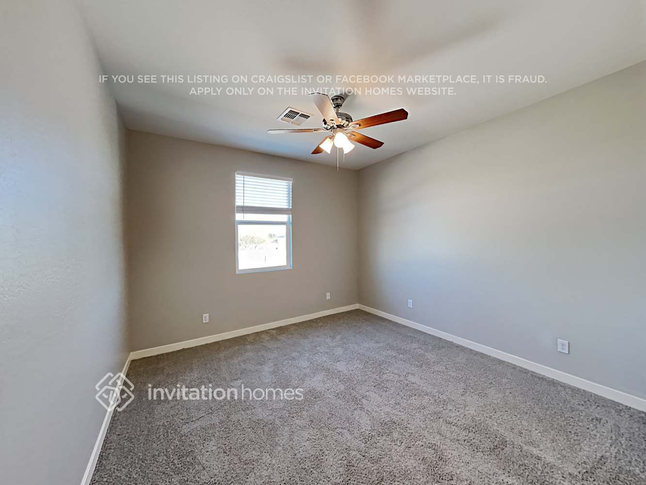 Building Photo - 7323 S 23rd Dr