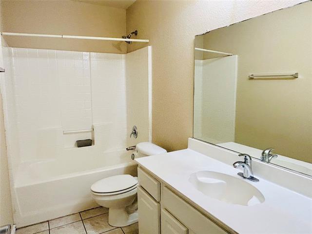 Building Photo - 10425 Winding Passage Way