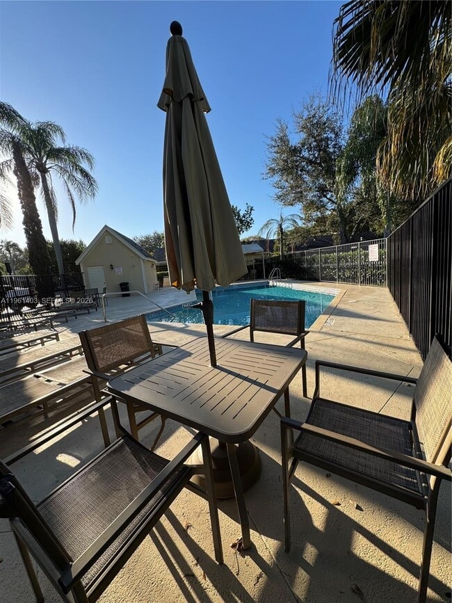 Building Photo - 3648 NW 83rd Ln