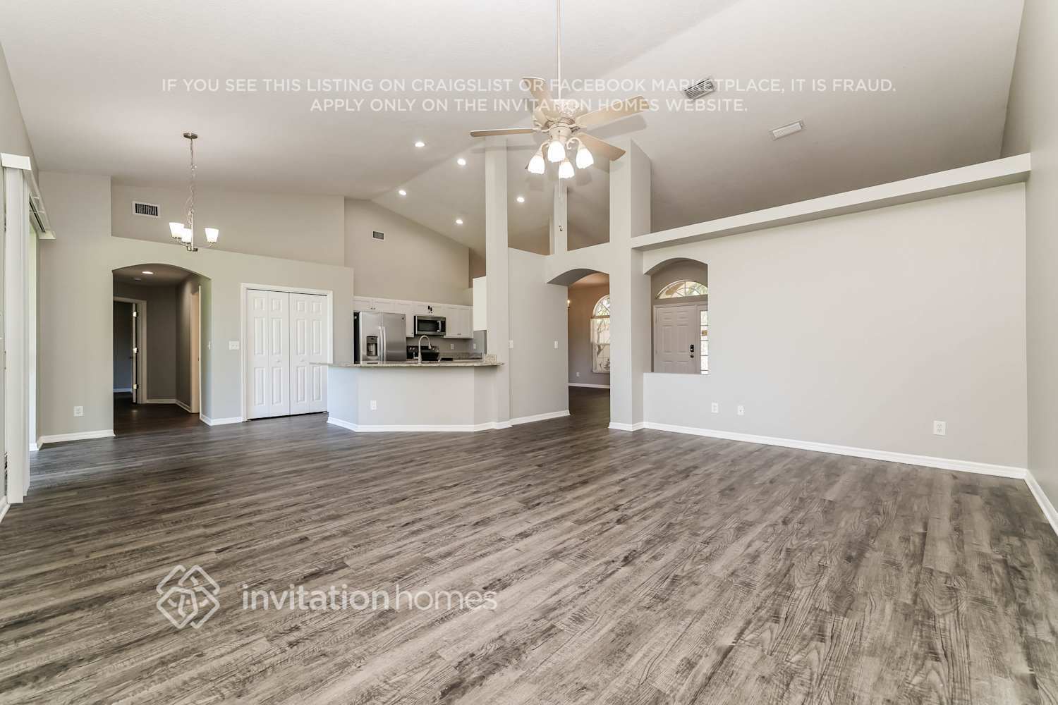 Building Photo - 2822 Laurel Leaf Dr