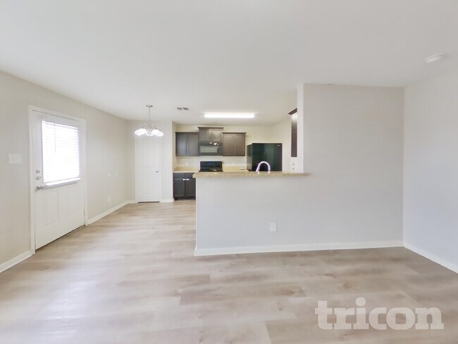 Building Photo - 2902 Hypatia Meadow