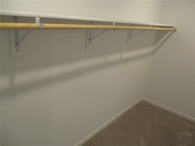 Building Photo - 2487 Tapatio Dr