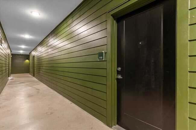 Building Photo - 4802 S Congress Ave