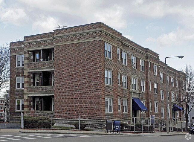 Building Photo - Adams Templeton Apartments
