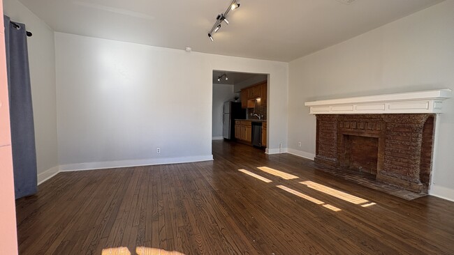 Building Photo - 1823 NW 38th St