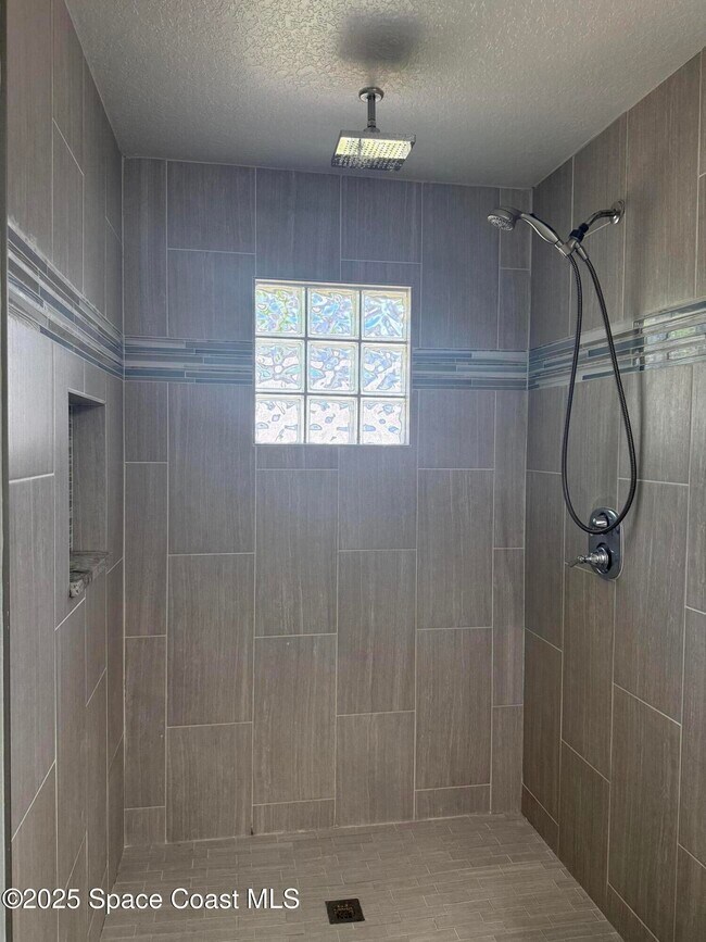Building Photo - 189 Ocean Breeze Cir