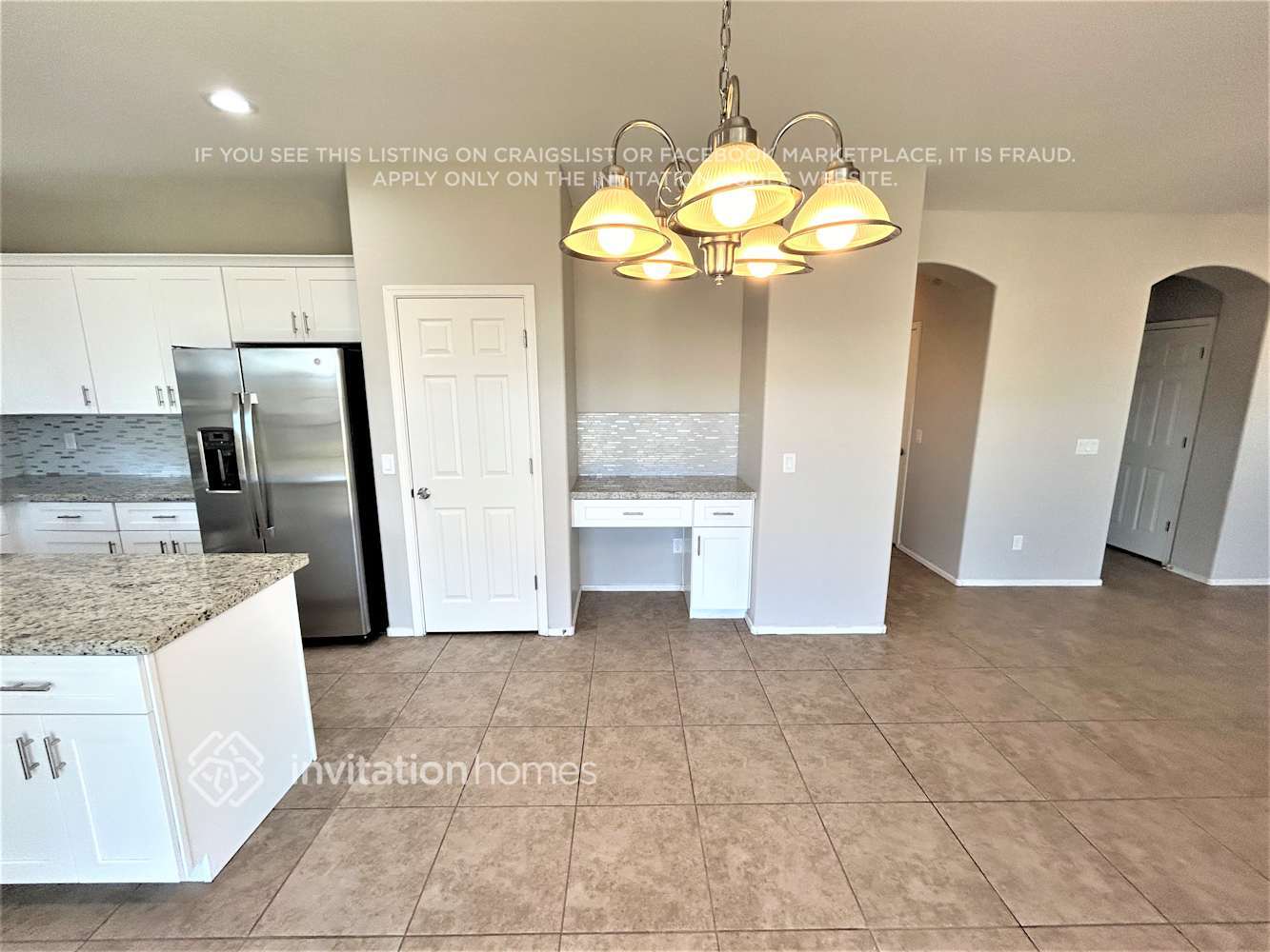 Building Photo - 15923 W Tohono Dr