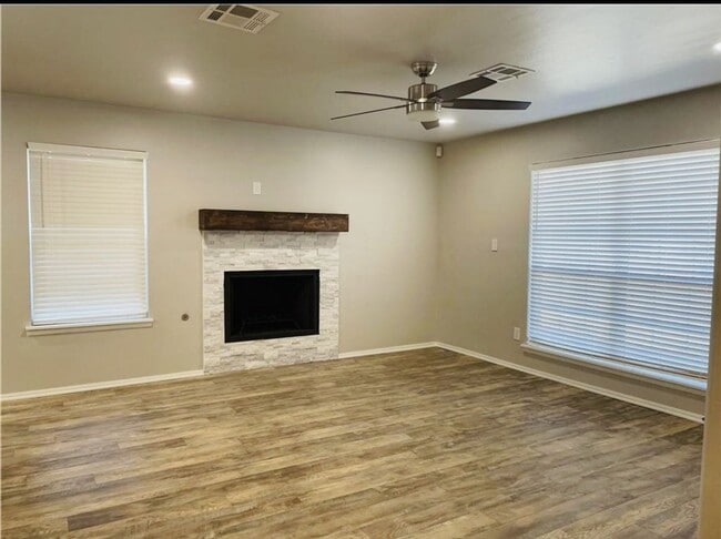 Building Photo - Remodeled home on the heart of Norman!