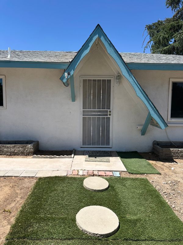 Building Photo - 16119 Spruce St