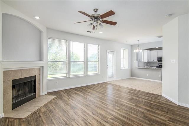 Building Photo - 1213 Shamrock Dr
