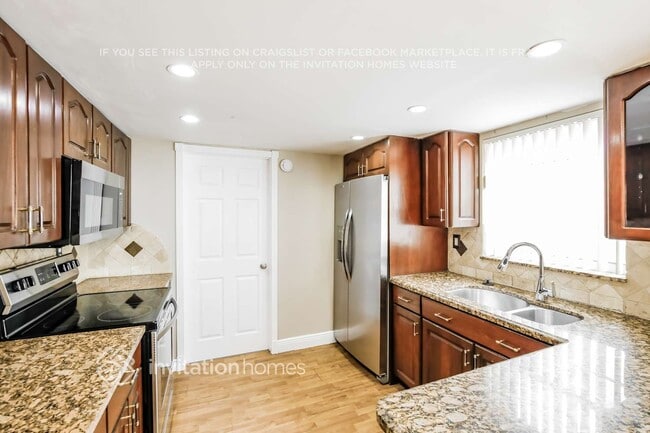 Building Photo - 12680 NW 9th Way