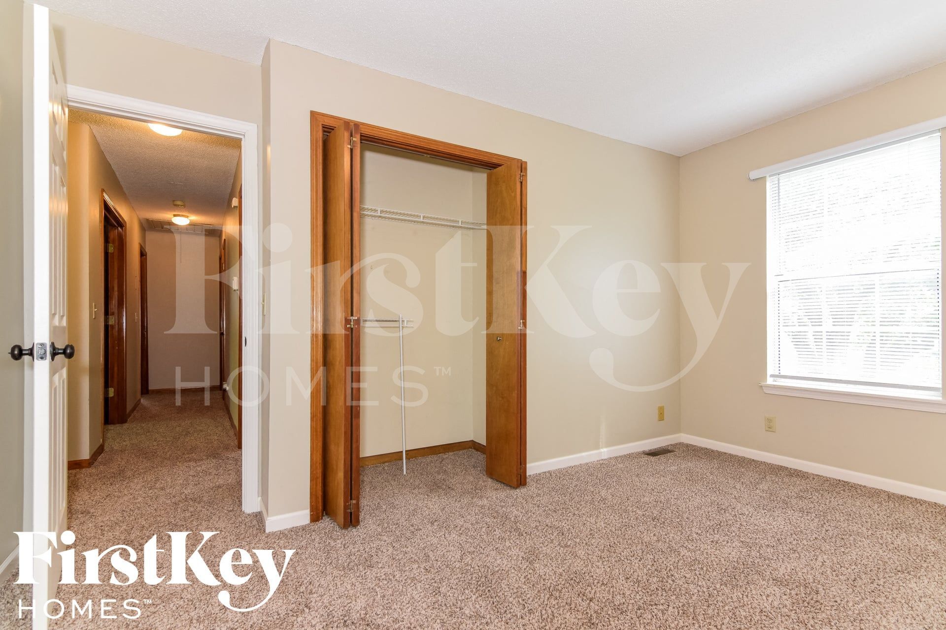 Building Photo - 1424 N Lucy Montgomery Way
