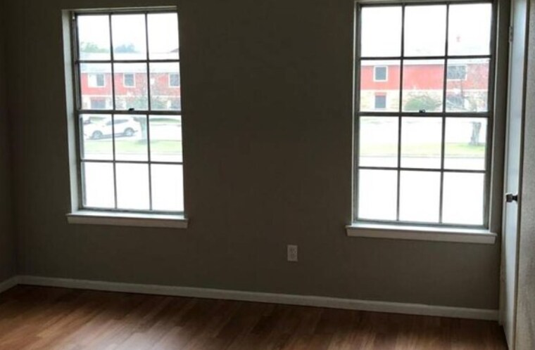 Building Photo - 3009 Las Vegas Trl