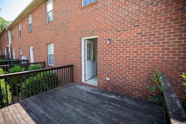 Interior Photo - ST. ANDREWS TOWNHOMES