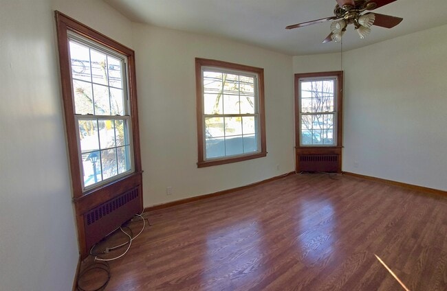 Building Photo - 980-982-982 Avenue C